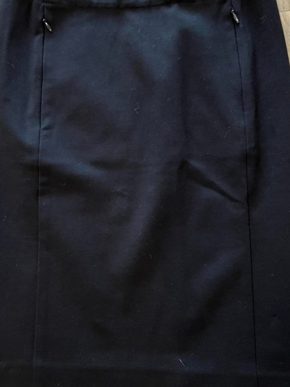 Diane von Furstenberg Black Pencil Skirt Women's Size 2, Excellent Condition
